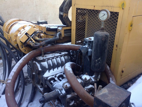 鑽(zuàn)通25噸 (1)