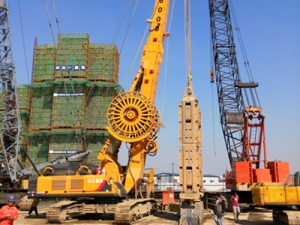 徐工XG600D連續牆抓(zhua)鬥上海灘秀大鍋(guō)重器風采