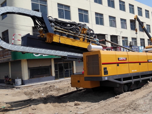 首台徐工XZ286PLUS水平定(ding)向鑽機初戰告捷(jie)