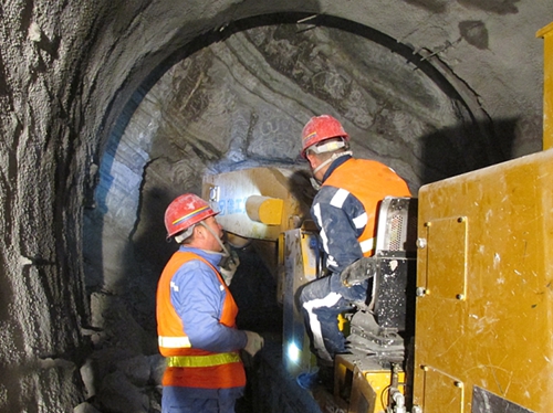 十餘台徐工掘(jué)進機貴陽地鐵展(zhan)風采