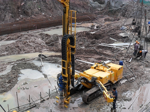 錨(máo)杆鑽施工4
