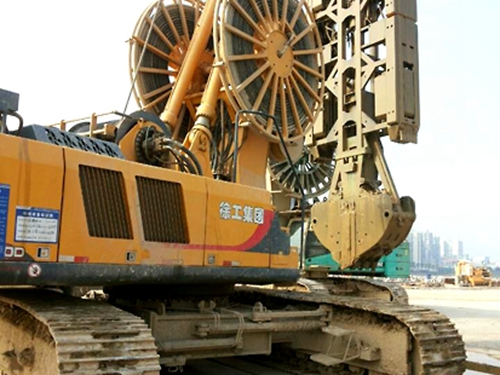 珠澳大橋珠(zhu)海鍊接線人(rén)工島工程施(shī)工