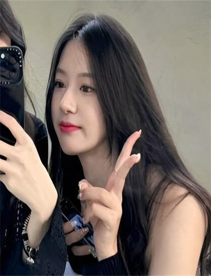 专业情色片评论：《地平线：阻止男性自杀》的技术创新与艺术成就 ——深入探索情色片的艺术世界