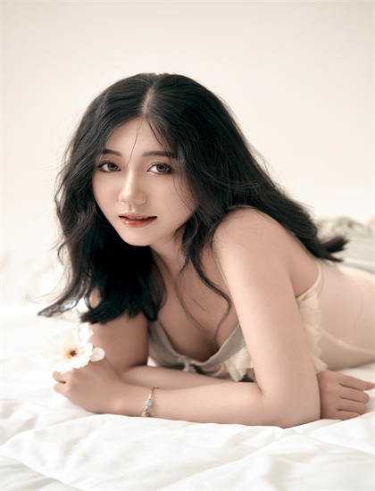 观看手册：《太阳打手》的把握导演风格与创作特点 助你获得心灵启迪